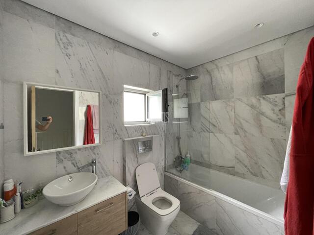 detachedHouse-a56d97e9-48c5-4b7d-83df-33f2dc11030a_Wtr.jpeg