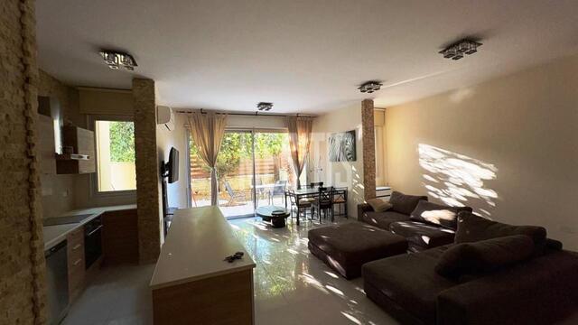 apartment-abfdd7f6-36d6-4a7a-843f-984fcf53163f_Wtr.jpg
