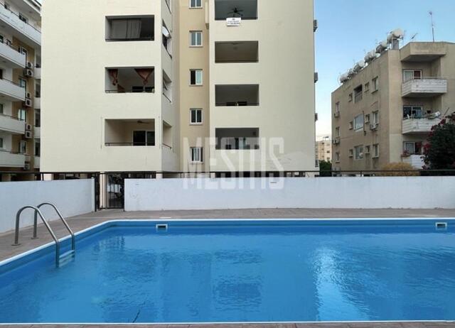 apartment-c2c769bb-f742-4d7d-8971-053a9d65cecf_Wtr.jpg
