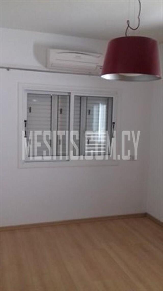 apartment-1dadbe5e-08bf-4fde-8cbb-a895c652bf45_Wtr.jpeg