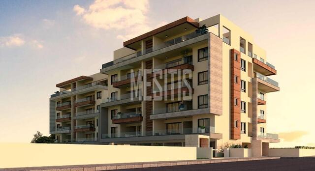 apartment-1107d326-5053-4ec6-8c4f-26a5e05c3084_Wtr.jpg