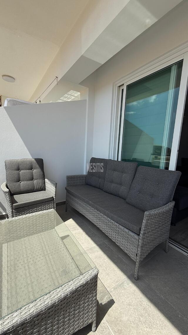 apartment-ef8b55ba-7656-4126-a117-ef8b870a3d9c_Wtr.jpeg