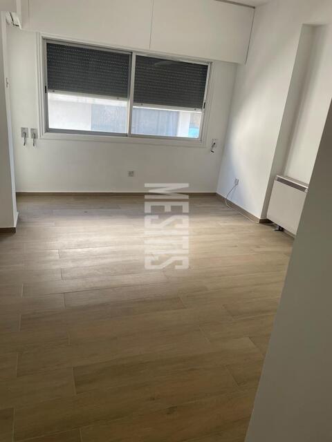 office-90a9f33f-a0b6-40b5-9539-748eb36e89eb_Wtr.jpg