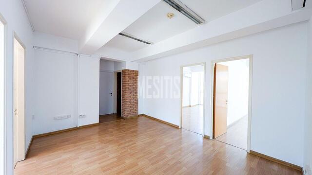 Income-generating mixed-use commercial building for sale on Akropoleos Avenue, Strovolos, Nicosia. – photo 3
