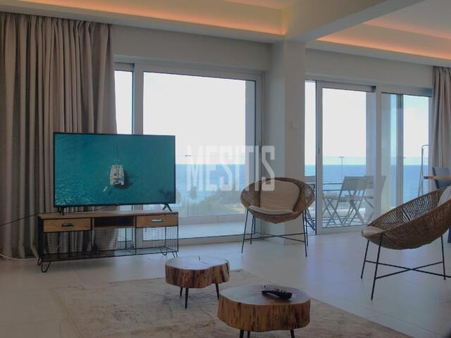 apartment-b81339ba-00db-47e8-8859-06646272aa2b_Wtr.jpeg