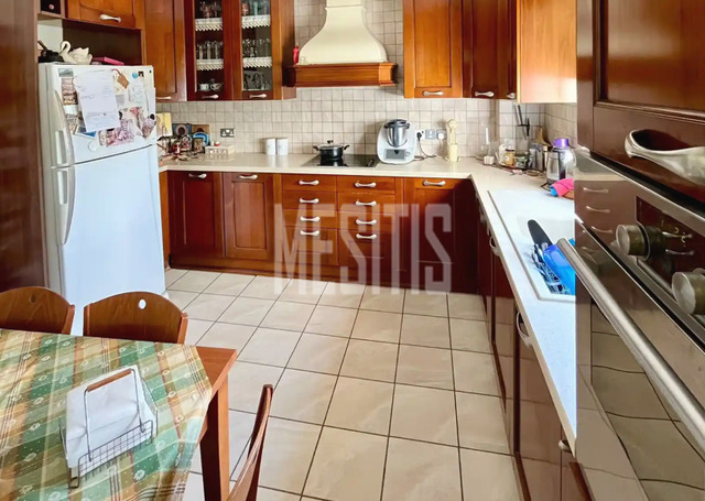 apartment-35c8b126-f755-4fe9-b708-376af99f619e_Wtr.png
