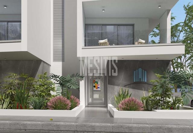 apartment-10fbeeea-1424-4434-8bfa-7a730a7b38e8_Wtr.jpeg