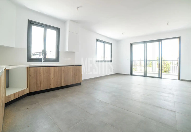 apartment-b87b7af1-5fec-428b-b0e6-2ad12b8e624a_Wtr.png