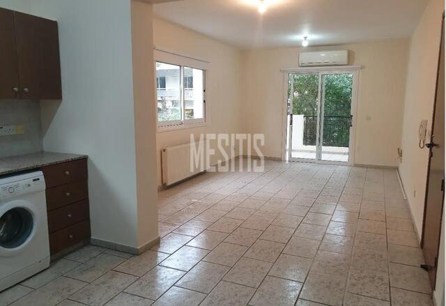 apartment-5dab1404-ef05-401d-8848-2eee129e97cf_Wtr.jpg