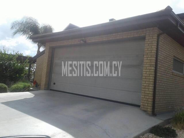 detachedHouse-904b1451-b3e5-49b9-bb53-da2b867a85cf_Wtr.jpeg
