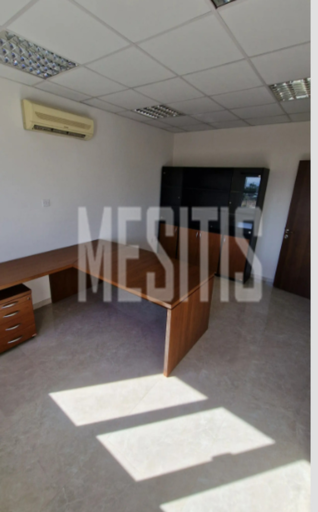 office-4773af46-0820-47fe-b1d7-8ec608218182_Wtr.png