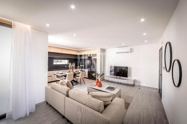 apartment-2d428ce4-295e-447e-b0c2-d67c3c7c911d_Wtr.jpeg