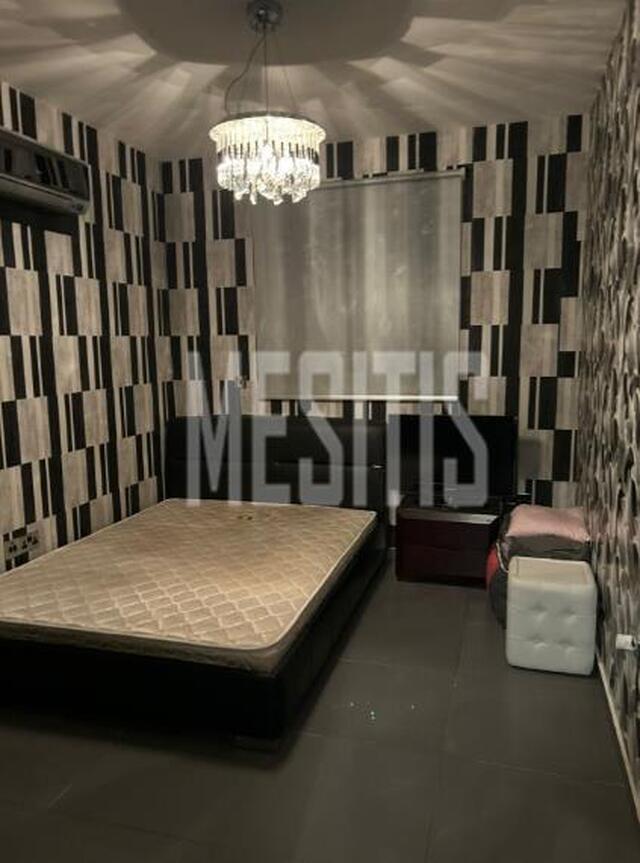 detachedHouse-7908e6bf-9b6f-472b-b21c-783d64ea2fa9_Wtr.jpg