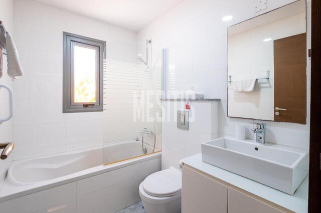 apartment-3ed9c4e4-c4ae-4ba7-9c25-15f53e0921b6_Wtr.jpg