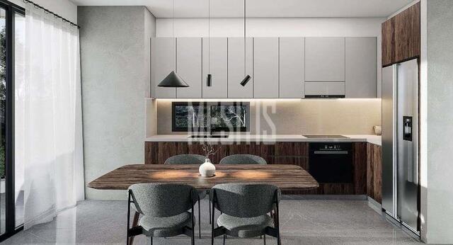 apartment-c20b8274-b654-4d4d-9246-0c3ca694b3e1_Wtr.jpg