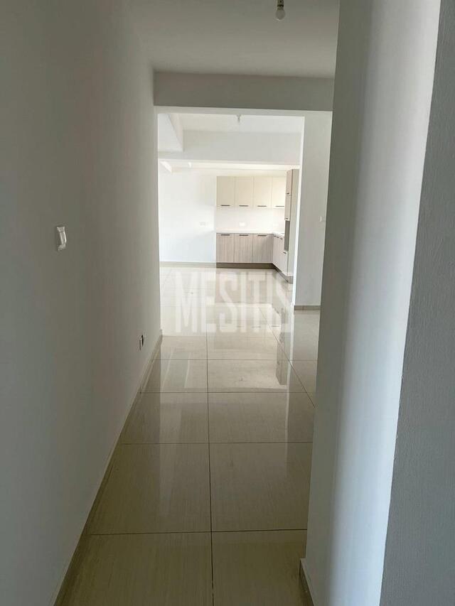 apartment-2f46321e-e194-4a63-8206-86e2cefd7c8e_Wtr.jpeg