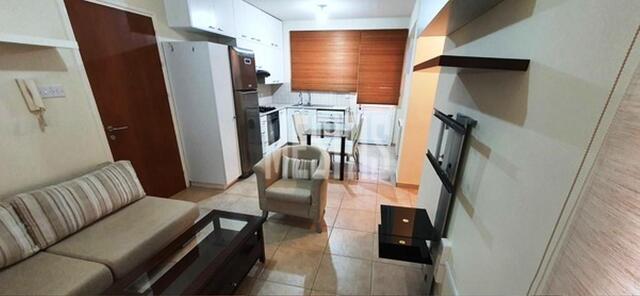 apartment-80618e0b-c42a-4d2e-9d34-06ca2804c5d2_Wtr.jpeg