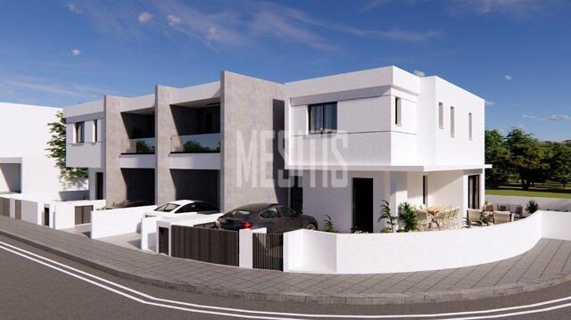 detachedHouse-985f63ad-8a34-4c53-aa33-811888ada8ef_Wtr.jpg