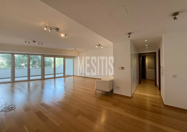 apartment-1793d11b-2fa6-4dd8-92c3-fa5bfa37a591_Wtr.png