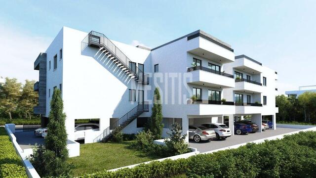 apartment-fdea356d-ee43-4bda-9d31-c281df71de58_Wtr.jpeg