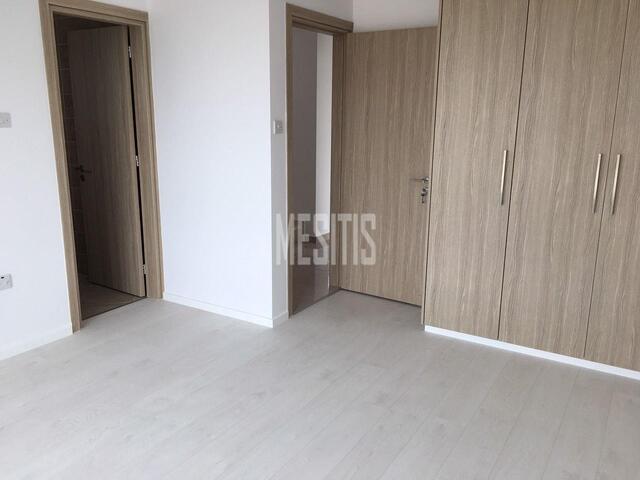 detachedHouse-d61d1c85-2c8c-441b-afc7-63b3033ef310_Wtr.jpg