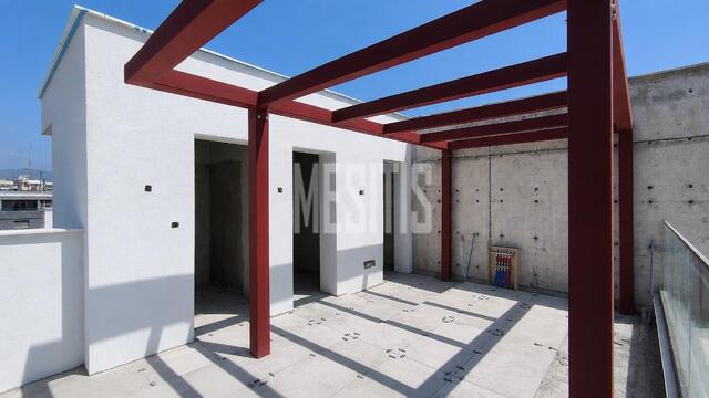 apartment-3cb0bc60-4317-4ae5-859a-7891bdf7d716_Wtr.jpg