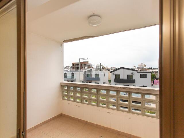 1 bedroom apartment with communal pool for sale in Agios Theodoros, Paphos – photo 8