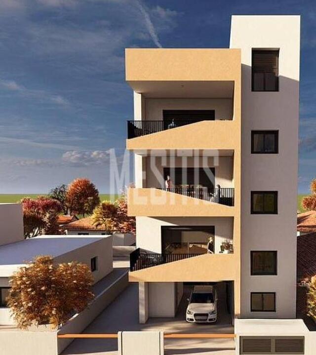 apartment-f1528dd6-1fc2-4375-b2e0-372bf96089d7_Wtr.jpg
