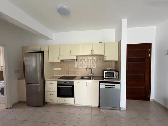 apartment-2d60d08a-5c4b-4a5f-bb2e-3f8ea96d2f32_Wtr.jpg
