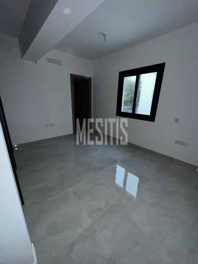 detachedHouse-9f675a60-042f-4f52-99ee-a51ed734da62_Wtr.jpg