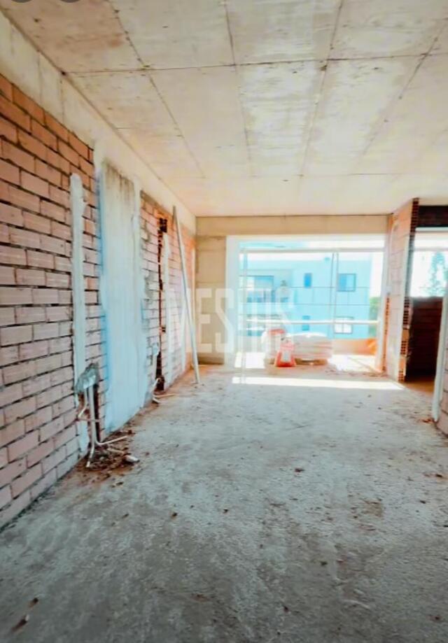 apartment-26e75ed3-14e8-427d-a72a-eff0405fa761_Wtr.jpg