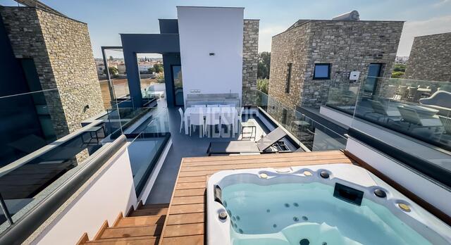 4-bedroom villa with private pool for sale in Ayia Napa – photo 1