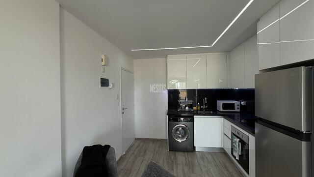 apartment-9fd7a2ec-d6e7-4741-814a-ff34b12fef3f_Wtr.jpeg