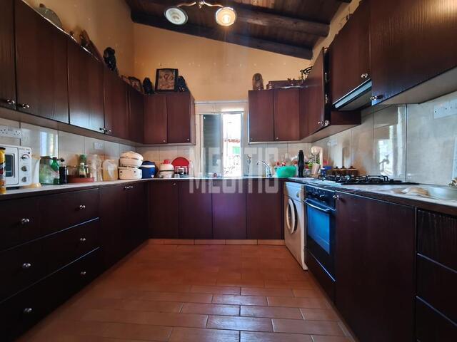 detachedHouse-511b4d81-7b33-4515-b423-a0ea76fe73c2_Wtr.jpg