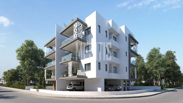 apartment-3ac848e0-92c2-4ca2-b24b-49ab078d7b70_Wtr.jpeg