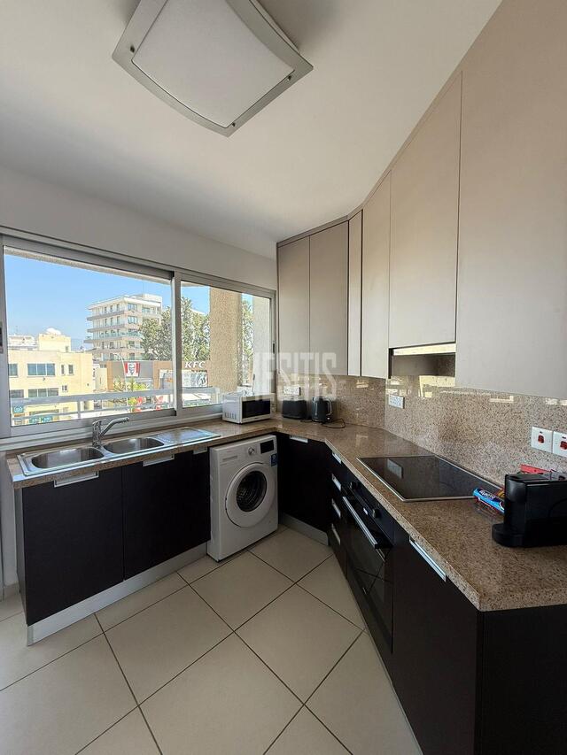 apartment-b7856311-3b78-4990-aaa7-d58d37d2a50c_Wtr.jpg