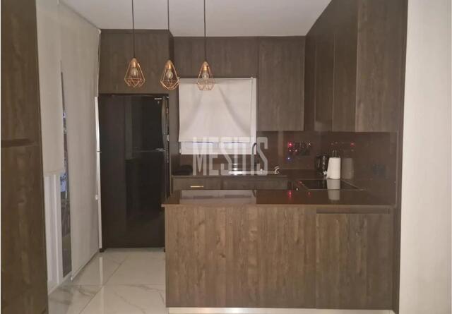 apartment-0ff64afc-3bba-4d74-a1a0-f021d866f073_Wtr.jpg