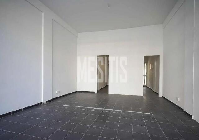 store-ba778ce9-8f7c-4500-bbcc-0bc5f286de26_Wtr.jpg