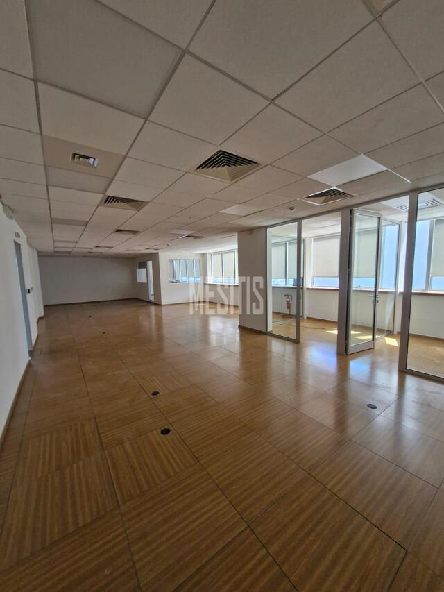 office-3003b0f9-3e40-4758-8ad0-589132068bd5_Wtr.jpeg