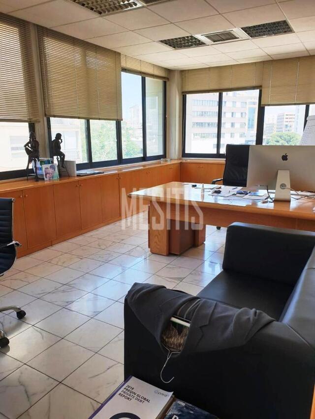 Office Space Of 237sqm For Sale In Kennedy Avenue, Agioi Omologites, Nicosia – photo 2