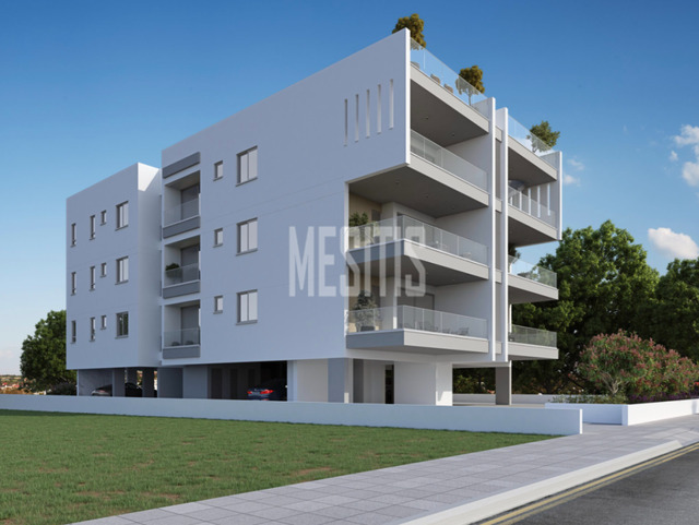 apartment-3d1b6d74-6ed1-4ec5-9b71-dbcf4b3c6629_Wtr.png