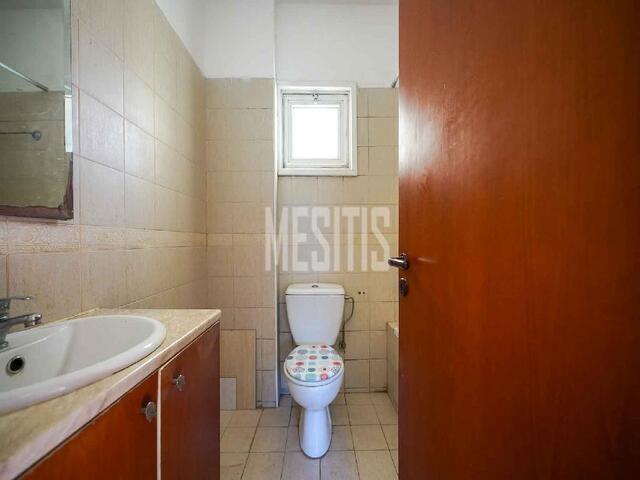 apartment-d95f32b7-fc3e-47bd-974c-a8d8c05be44c_Wtr.jpg