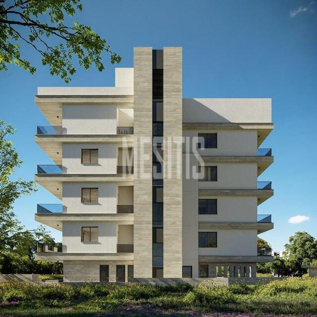 apartment-5dcb655d-81bb-46b1-8a91-fbab17a82bbd_Wtr.jpeg