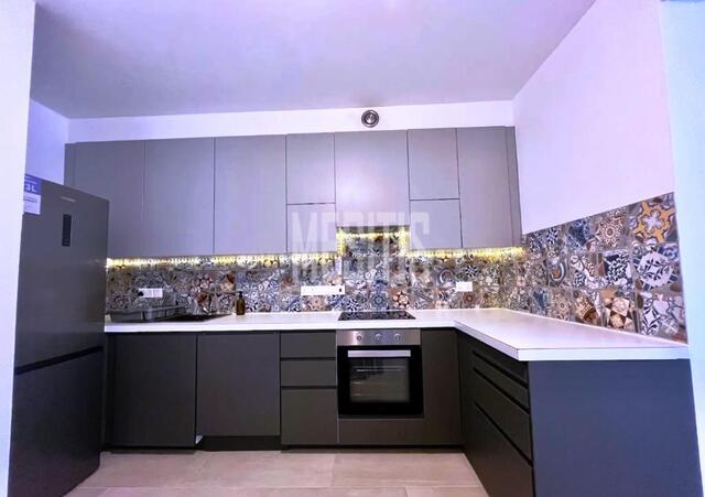 apartment-ae725ba0-8670-439b-963b-ec1cb06cfffe_Wtr.jpg