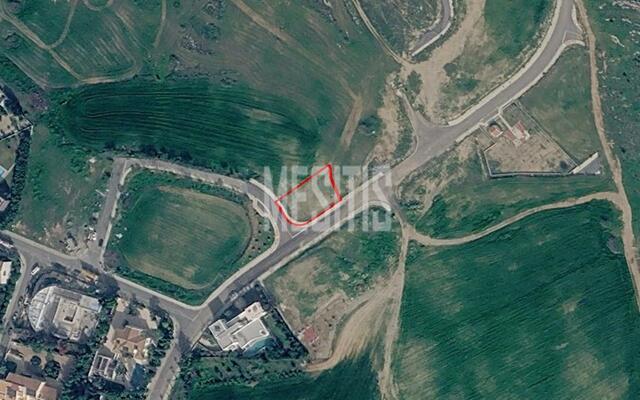 Corner Residential Plot of 735 sq.m. for Sale in Geri, Nicosia – photo 1
