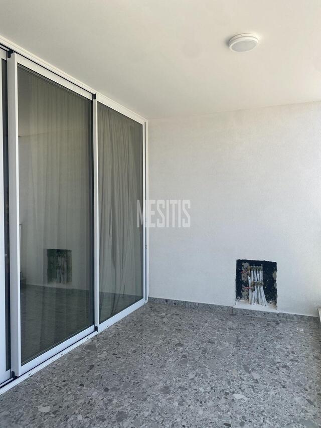 apartment-ae454651-dd1d-4db4-ad19-0ae3745bff67_Wtr.jpg