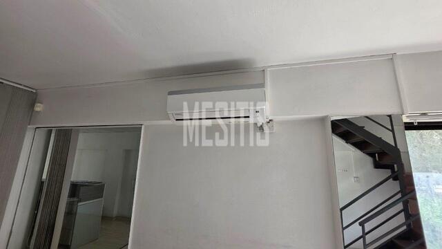 office-60171ee8-10f5-4fee-ab89-b4cbc2b9d216_Wtr.jpg