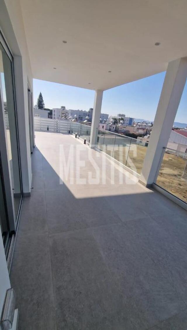 apartment-ada3a1da-701e-44bf-b7e2-f8a8a0d1e7cf_Wtr.jpg