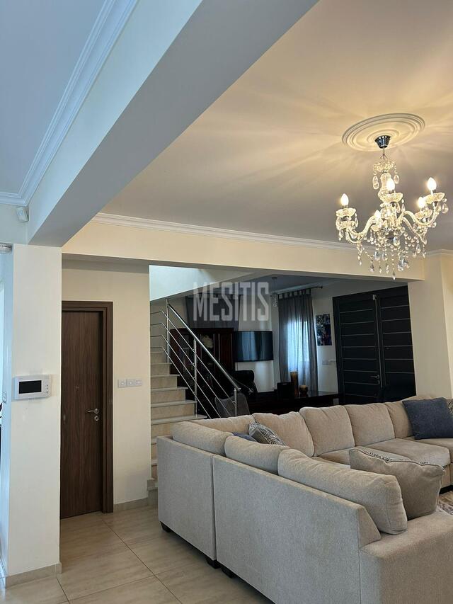 detachedHouse-5193d8b3-1c8d-4120-a50f-8cb3731c29ef_Wtr.jpeg