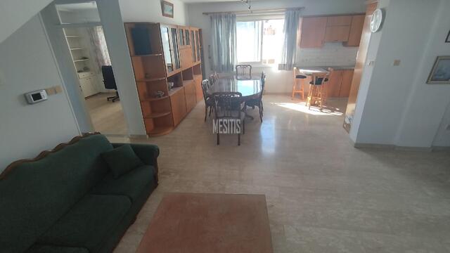 detachedHouse-f140017b-a974-4aa6-a423-867035323512_Wtr.jpg